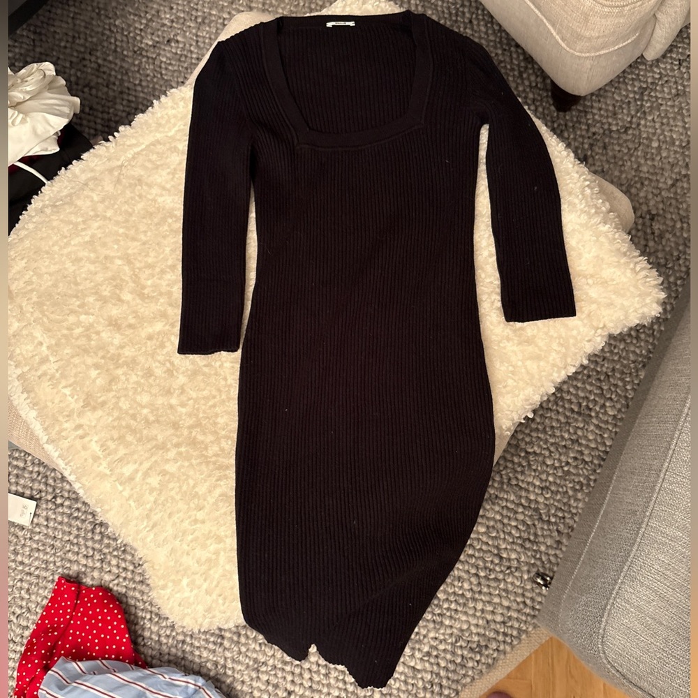 Wolford black ribbed 3/4 sleeve midi dress with square neckline
